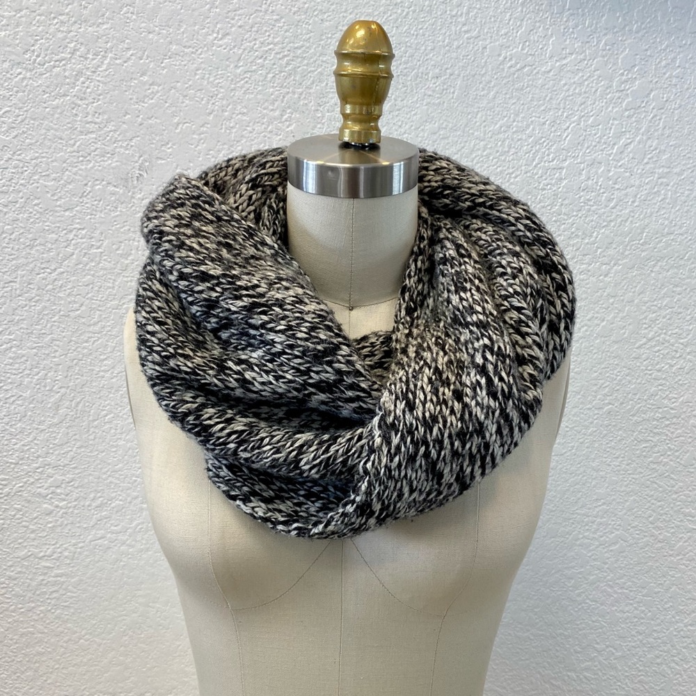 Black & White Knit Infinity Scarf